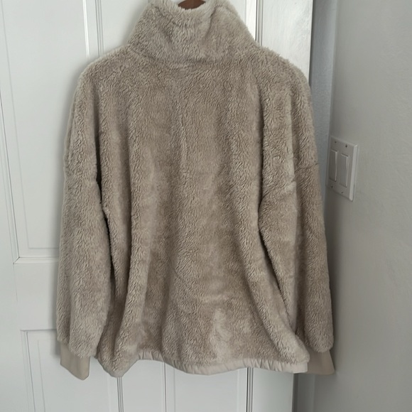 Spyder cozy fleece pullover - Picture 4 of 4